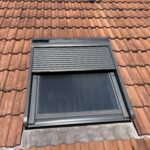 Installation d’un volet roulant VELUX à Colmar à côté de Wintzenheim.