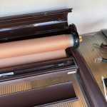 Changement d’un moteur électrique SOMFY radio-commandé RTS d’un store extérieur de véranda à Ingersheim à côté de Katzenthal.