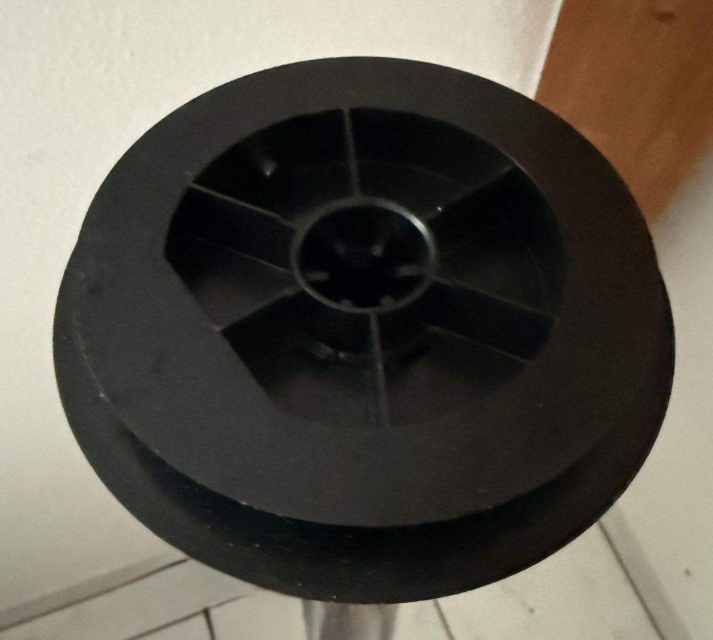 Remplacement poulie et enrouleur à sangle de volet roulant à Kaysersberg près d’Ammerschwihr. Remplacement poulie et enrouleur à sangle de volet roulant à Kaysersberg près d’Ammerschwihr.